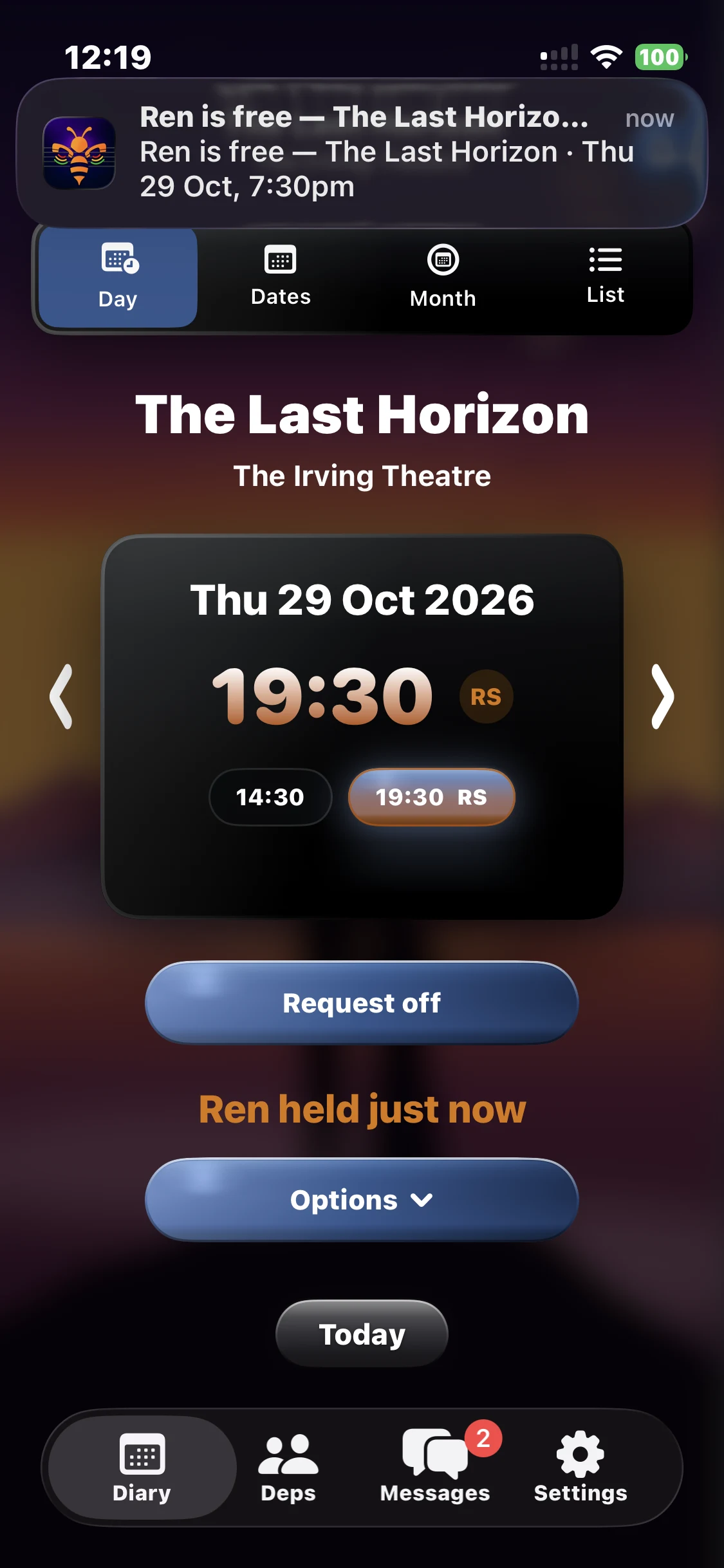 Notification that Ren Santo is free for The Last Horizon on Thursday 29 October at 7:30pm, with that night held in the diary.
